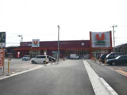 盛岡市中野・スーパーマーケット・ユニバース中野店